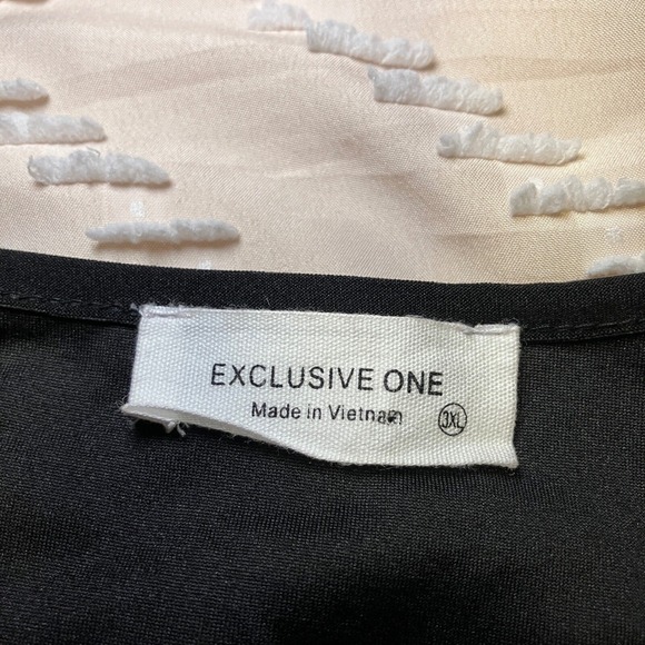 Red Black Tank Top 3XL Sleeveless Blouse Rhinestone Embellished Casual - Picture 4 of 4